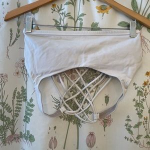 Lululemon Free to be Wild Bra